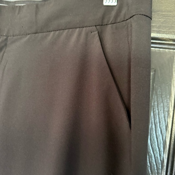 ATHLETA Pants SZ 8 Tribeca Wide Leg Cropped Button Hem Navy Crop Zipper - Picture 9 of 15